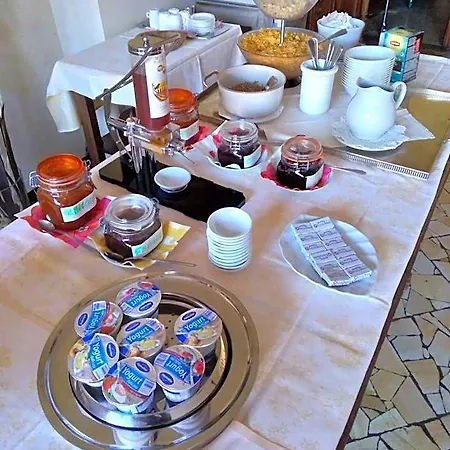 Banchetta Hotel 3*