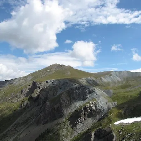 Banchetta מלון ססטריארה